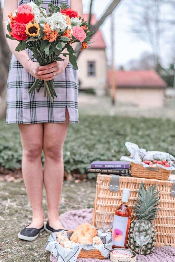 spring picnic with flowers
