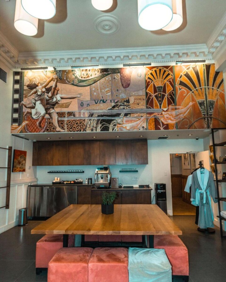 Are you trying to decide where to stay in Quebec City? This guide to the best Quebec City boutique hotels has you covered. Whether you&rsquo;re looking for a historic stay along the old port in the lower town or you&rsquo;re dreaming of a spectacular view of the St. Lawrence River in Quebec City&rsquo;s upper town, you&rsquo;ll find it all here. Come discover your home-away-from-home with these beautiful, centrally-located Quebec City hotels! #besthotelsinquebeccity #oldquebeccityhotels