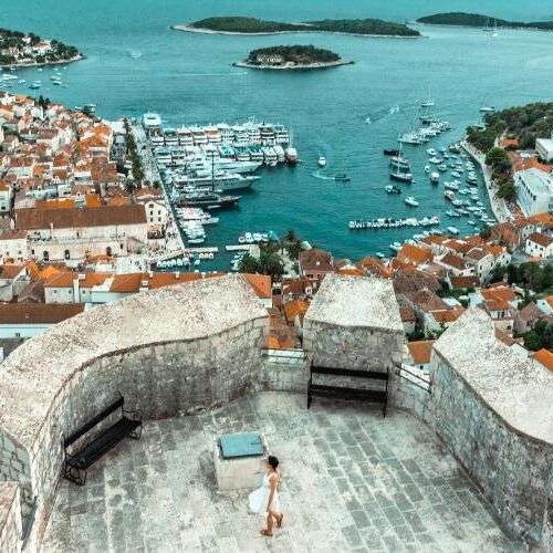 Are you searching for the best things to do on Hvar? Croatia’s sunniest island has so much to offer travelers, from exciting nightlife, to fascinating history, to swanky beach clubs, to the beautiful Hvar fortress. So whether you’re looking to explore Hvar Town, do a fun Hvar day trip, or make the most of the beach club scene in Hvar at night, you’ll find it all here! #hvarcroatiathingstodo #hvarthingstodo #hvarnightlife