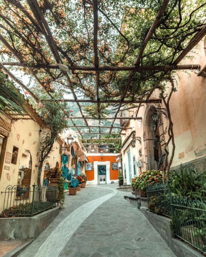 Wondering whether to add Taormina or Positano to your Italy itinerary? Whether you ultimately select a dream trip to Sicily or to the Amalfi Coast, there are many factors to consider. Come get the inside scoop on the Positano vs Taormina debate and find out which Italian bucket-list destination is right for you!