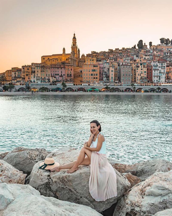 Dreaming of a romantic getaway before baby arrives? Here are the best European babymoon destinations to consider for a final twosome trip! #babymooningreece #babymooninitaly #babymoonideas