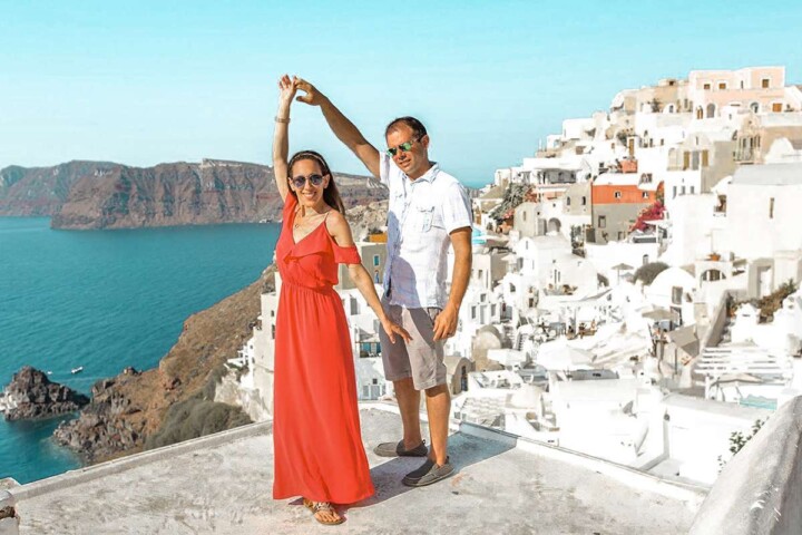 Dreaming of a romantic getaway before baby arrives? Here are the best European babymoon destinations to consider for a final twosome trip! #babymooningreece #babymooninitaly #babymoonideas