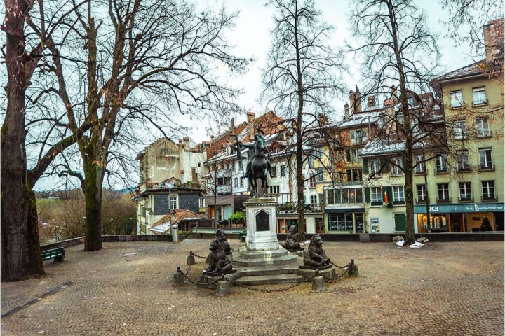 Planning a trip to Switzerland and wondering: “Is Bern worth visiting?” Find out in this helpful guide to the Swiss capital! #bernswitzerland #bernswitzerlandthingstodo