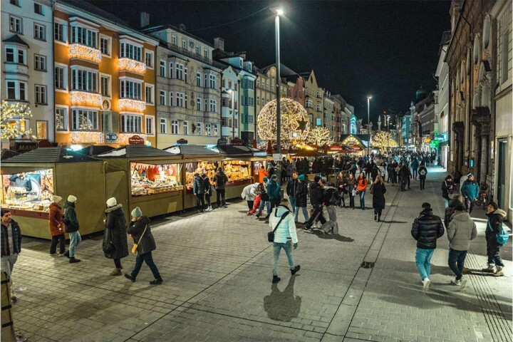Planning a winter escape to the Tyrol region of Austria and considering spending Christmas in Innsbruck? Here&rsquo;s a look at the charming Christmas markets of Innsbruck, from hot spots to hidden gems you may not have considered. #innsbruckaustriachristmas #innsbruckaustriachristmasmarket #innsbruckchristmas